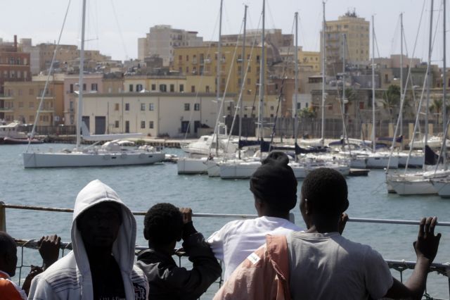 Μεταναστευτικό, το άλλο καυτό θέμα της Συνόδου με τους «28» στα χαρακώματα